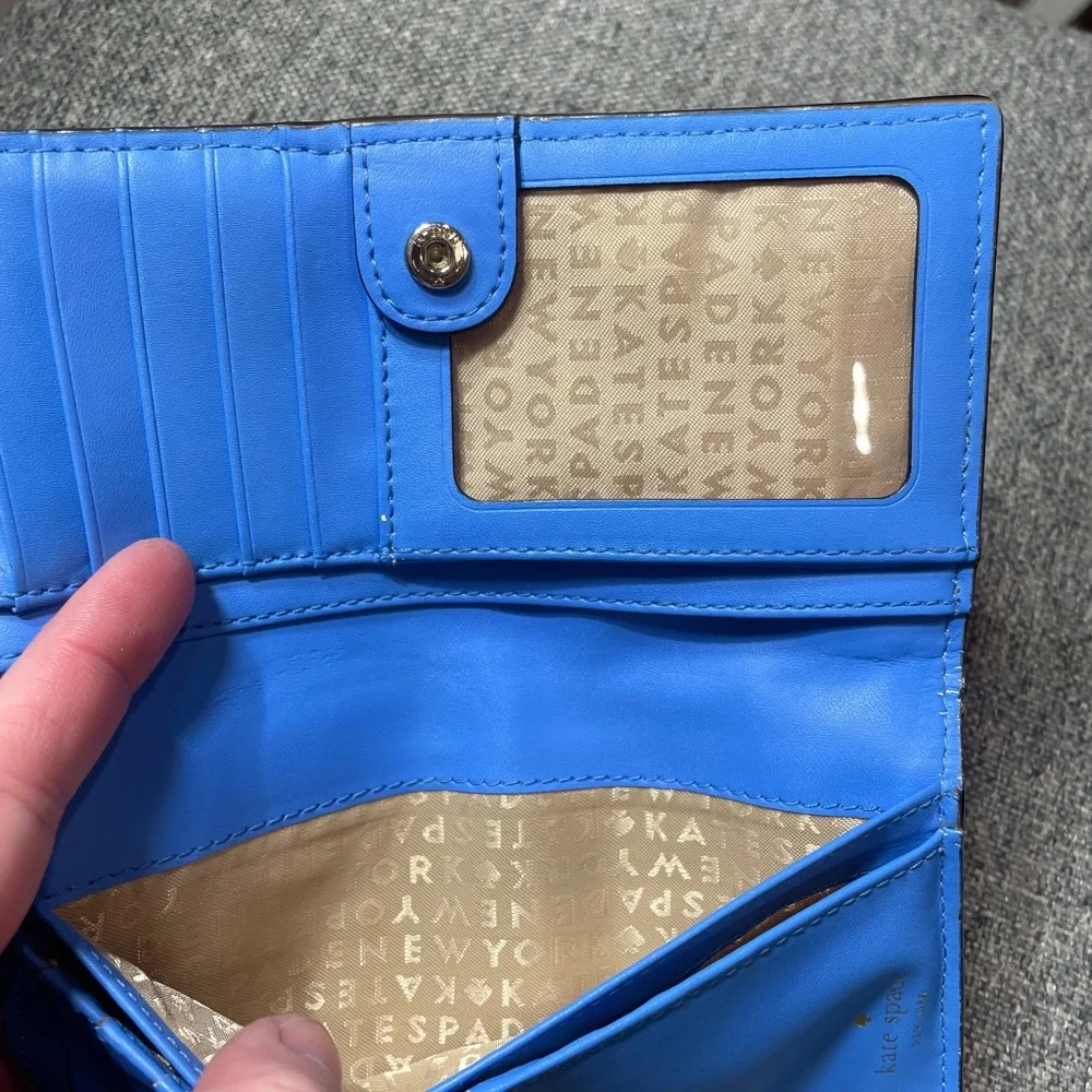 Kate Spade Stacy Bay Street Bifold Leather Wallet color Alice blue